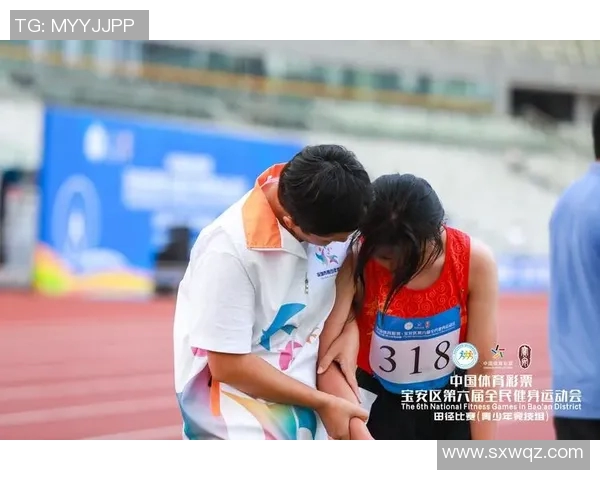 体育选手携手公益活动传递爱心与希望点燃社会责任感